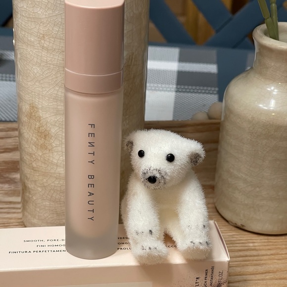 **NOT FOR SALE**FENTY BEAUTY Pro Filt’r Instant Retouch Primer in “Soft Matte” - Picture 10 of 11